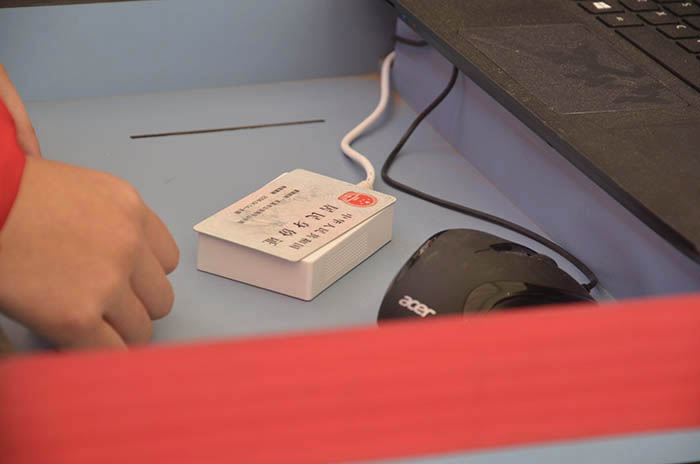 華旭J15S身份證閱讀器現(xiàn)場圖片